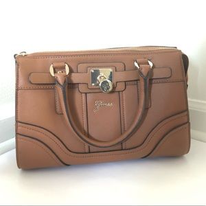 Guess purse hand bag